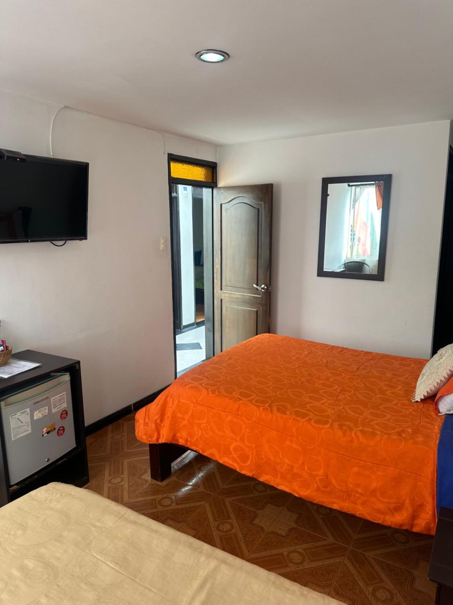 Hotel Royal Suite Manizales Luaran gambar