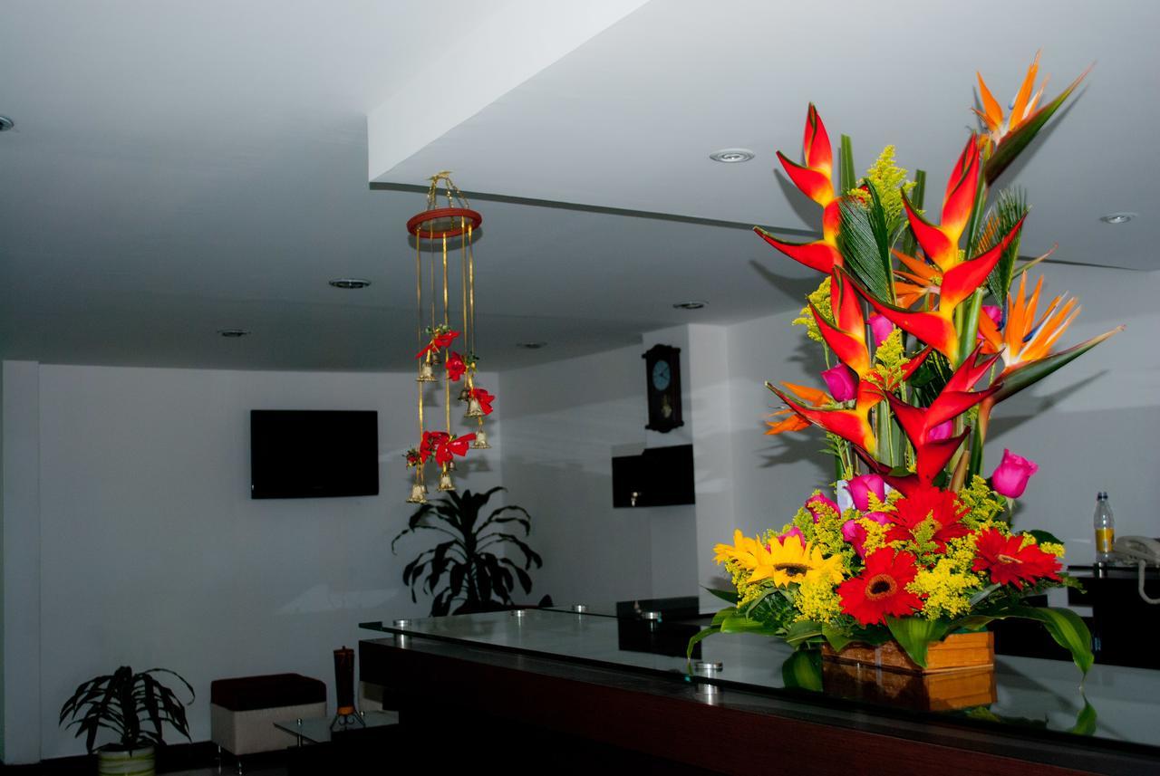 Hotel Royal Suite Manizales Luaran gambar